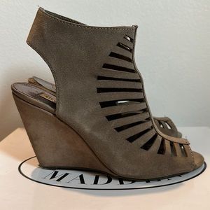 Steve Madden 3.75” Wedge | Suede